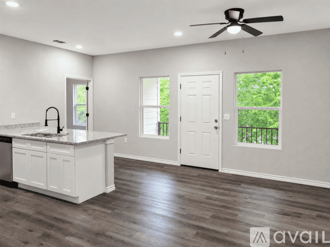 San Antonio Apartment: 7602 Windsor Oaks