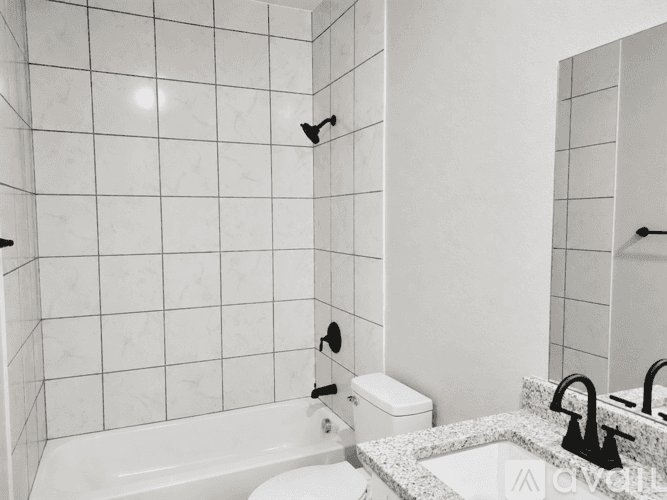 San Antonio Apartment: 7602 Windsor Oaks
