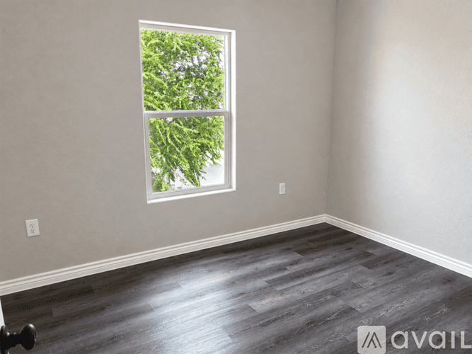 San Antonio Apartment: 7602 Windsor Oaks