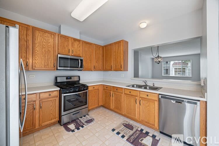 Cary Townhome: 1333 New Haven Drive