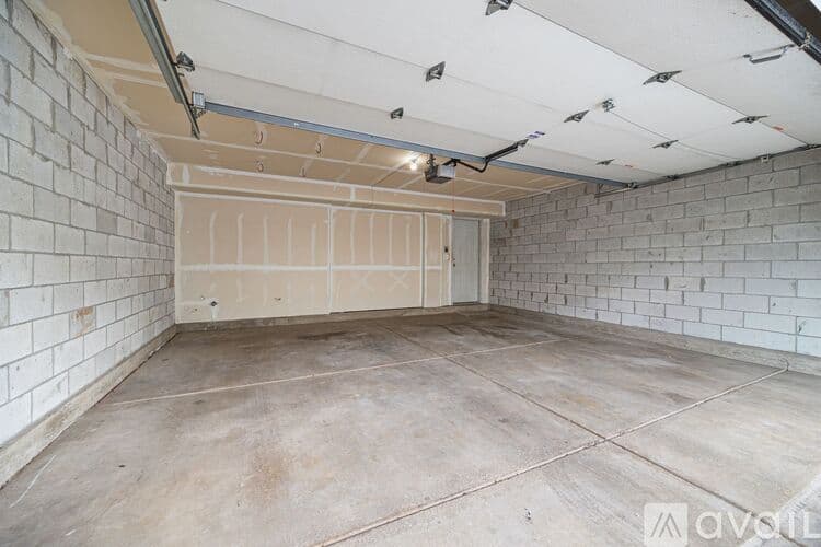 Cary Townhome: 1333 New Haven Drive