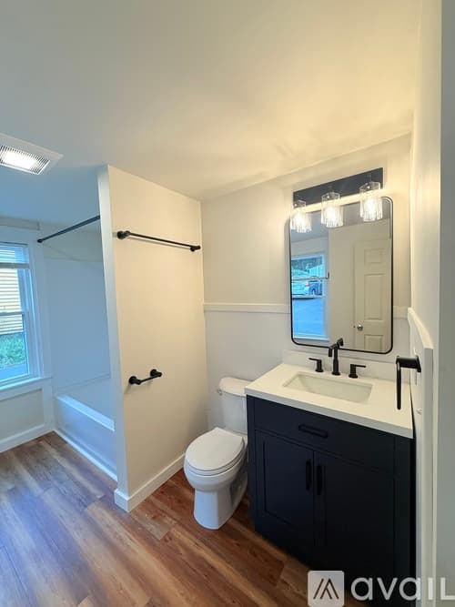 South Berwick Apartment: 394 Main Street
