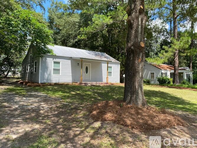 Waycross House: 2017 El Jo Sa Street