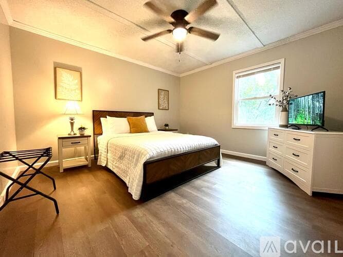 Waycross House: 2017 El Jo Sa Street