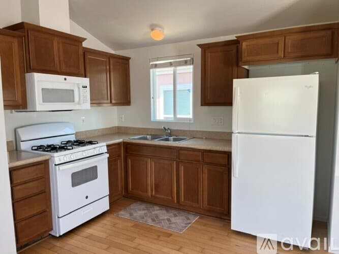 Oceano Apartment: 2531 Cienaga St
