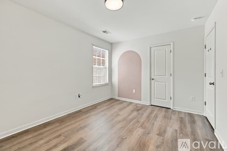 Garner House: 129 Zulabelle Ct