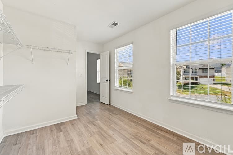 Garner House: 129 Zulabelle Ct