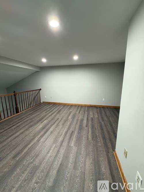 Windsor Locks Condo: 10 Concorde Way