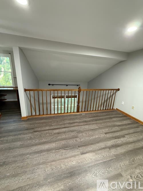Windsor Locks Condo: 10 Concorde Way