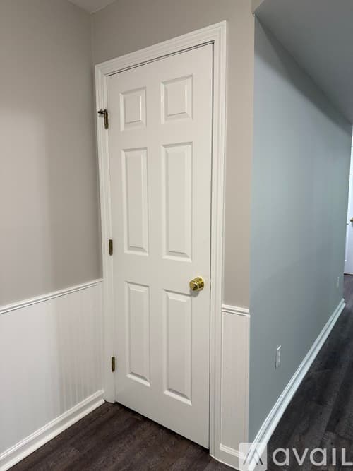 Windsor Locks Condo: 10 Concorde Way
