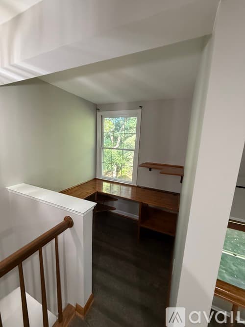 Windsor Locks Condo: 10 Concorde Way