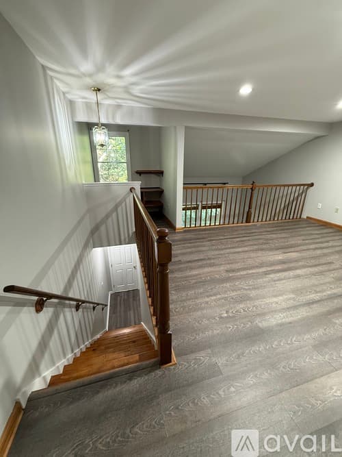 Windsor Locks Condo: 10 Concorde Way