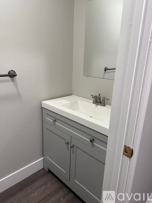 Windsor Locks Condo: 10 Concorde Way