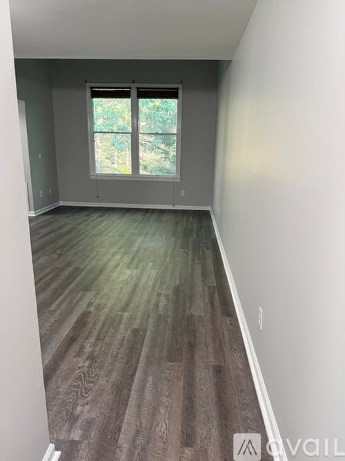 Windsor Locks Condo: 10 Concorde Way