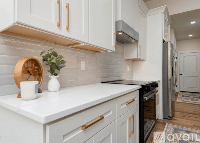 Springfield House: 1539 West Gaslight Drive