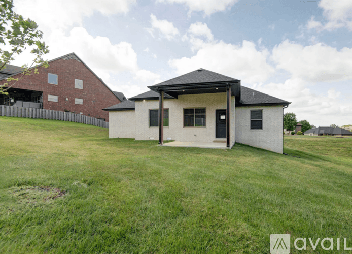 Springfield House: 1539 West Gaslight Drive