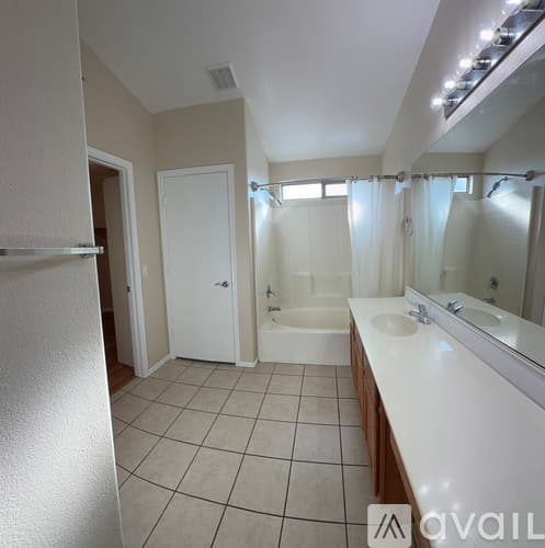 Gilbert House: 3921 E Derringer Way