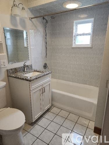 Worcester Apartment: 2 Cameron St