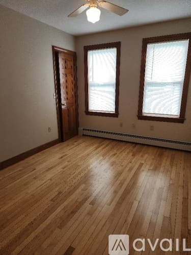 Worcester Apartment: 2 Cameron St
