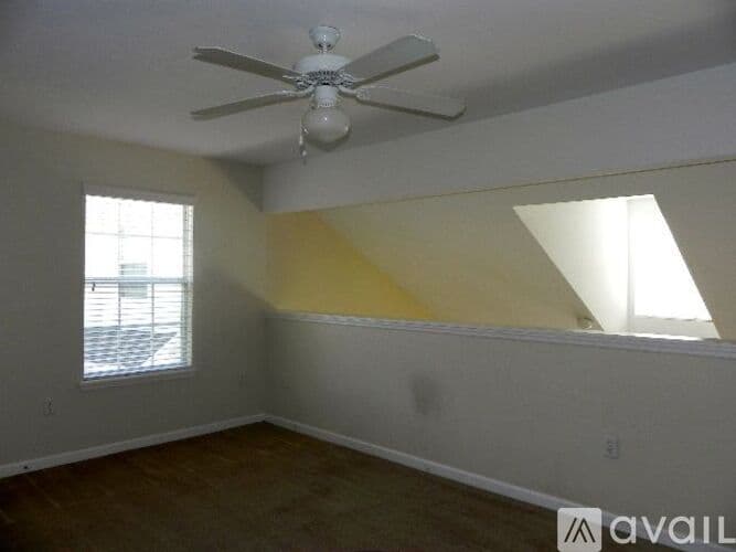 Tallahassee Apartment: 4434 Gearhart Rd