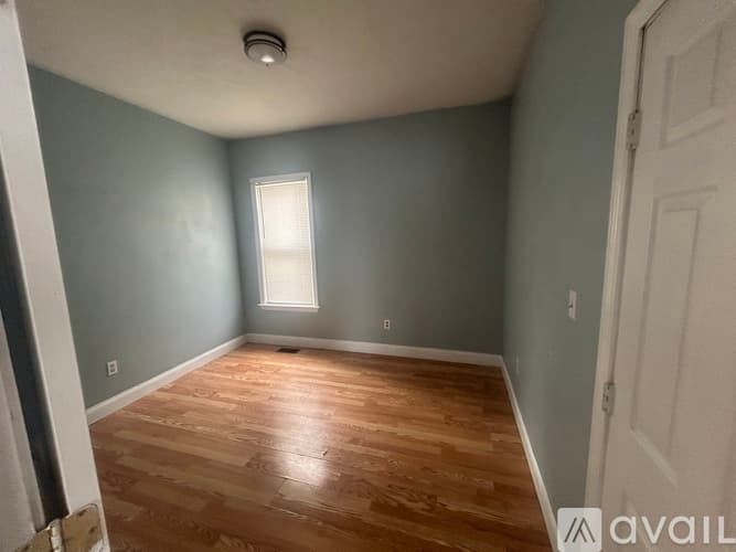 Brockton Apartment: 84 Forest Avenue