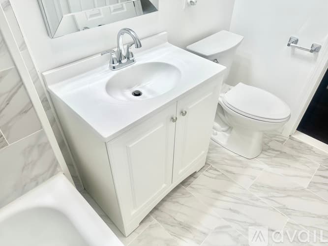Bridgeport Apartment: 71 Tremont Ave