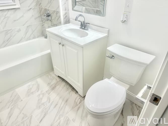 Bridgeport Apartment: 71 Tremont Ave