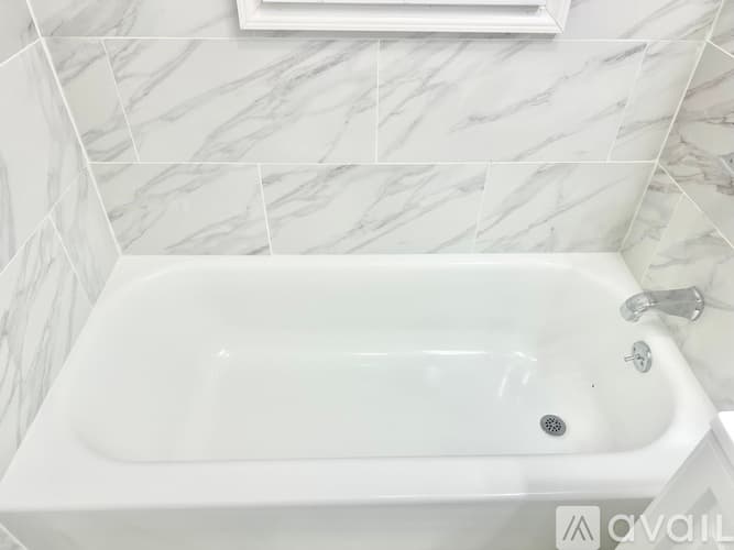 Bridgeport Apartment: 71 Tremont Ave