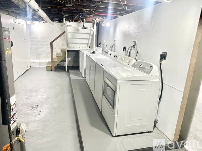 Bridgeport Apartment: 71 Tremont Ave