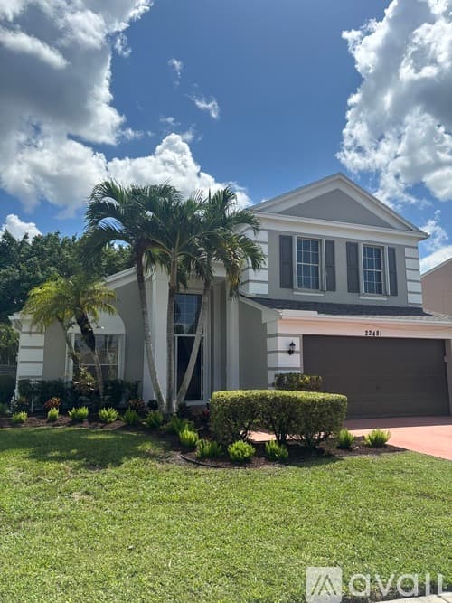 Boca Raton House: 22481 Middletown Dr
