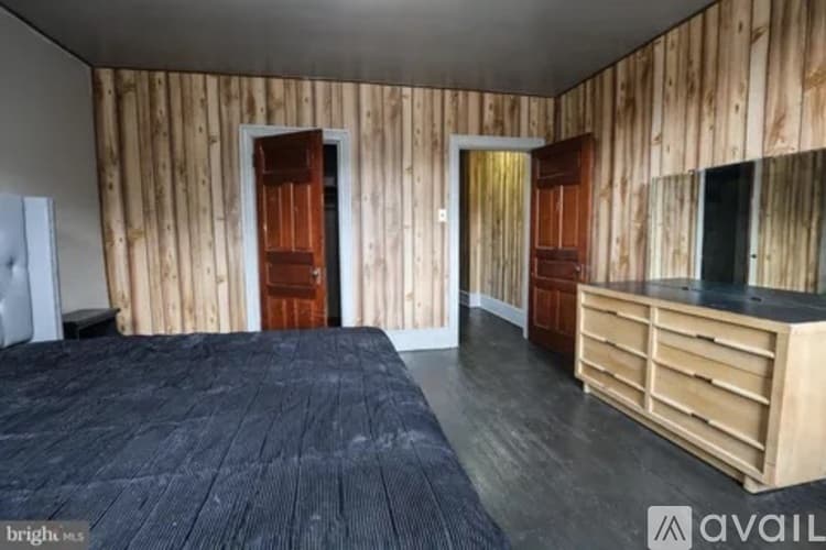 Pottsville House: 709 W Norwegian St