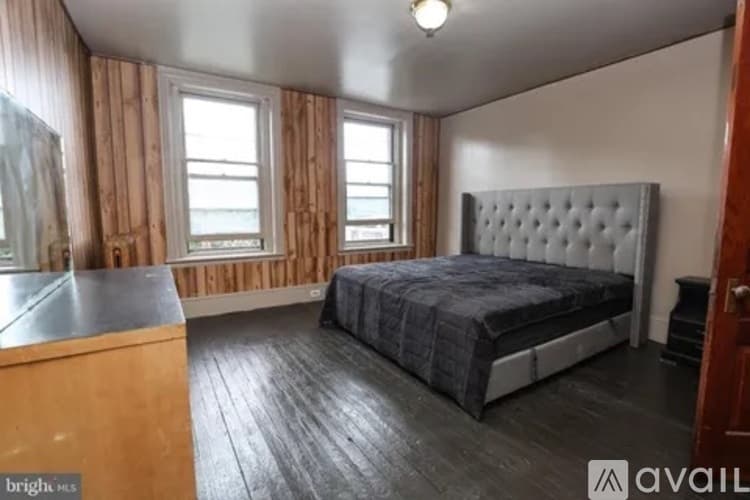 Pottsville House: 709 W Norwegian St