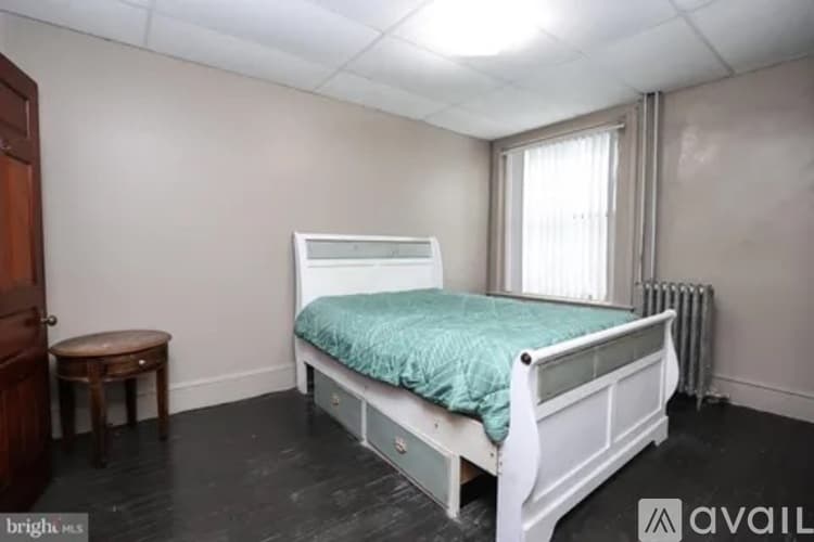 Pottsville House: 709 W Norwegian St