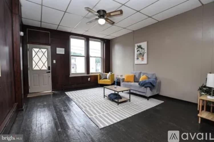 Pottsville House: 709 W Norwegian St