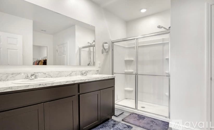 Rockledge House: 1265 Valley View Avenue