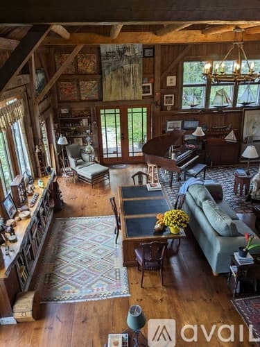 Blue Hill Apartment: 53 Falls Bridge Rd