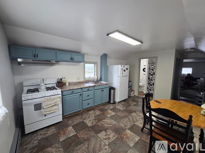 Williamsport Apartment: 504 Hepburn Street