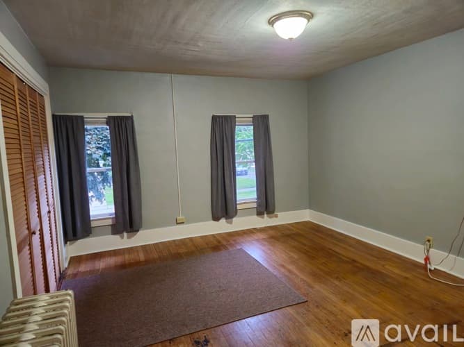 Fredonia Apartment: 89 Eagle Street