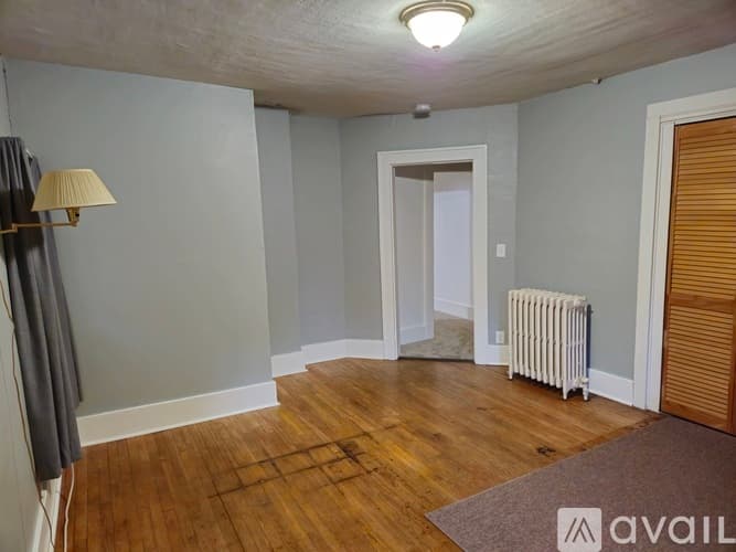 Fredonia Apartment: 89 Eagle Street