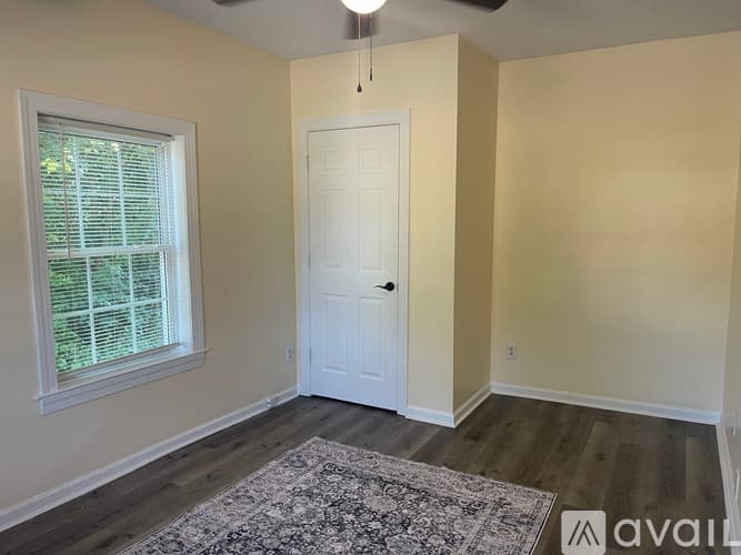 Goldsboro House: 1010 North Center Street