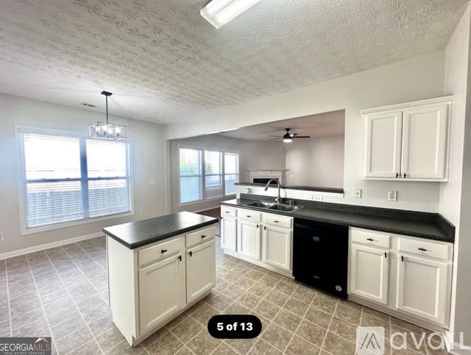 Canton House: 808 Inkberry Rd