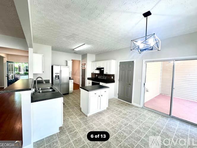Canton House: 808 Inkberry Rd