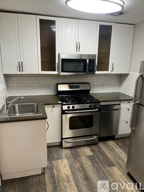 New Haven Townhome: 24 Woodward Ave