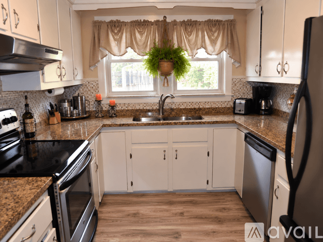 Tewksbury House: 90 Whittemore Street