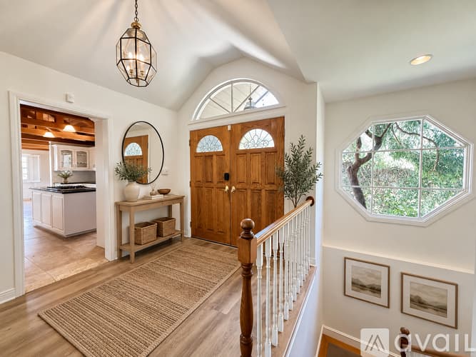 Calabasas House: 4025 Black Bird Way