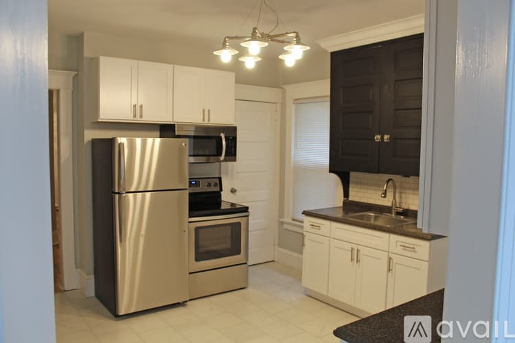 Phillipsburg Apartment: 181 Summit Ave