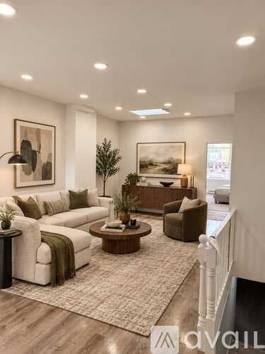 Philadelphia Townhome: 304 W Roosevelt Blvd