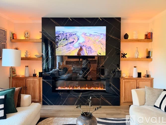 East Point House: 2212 Cormac Street
