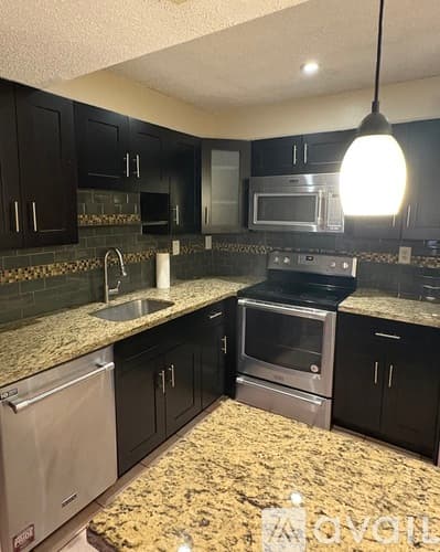 North Miami Beach Apartment: 20095 NE 3rd Ct