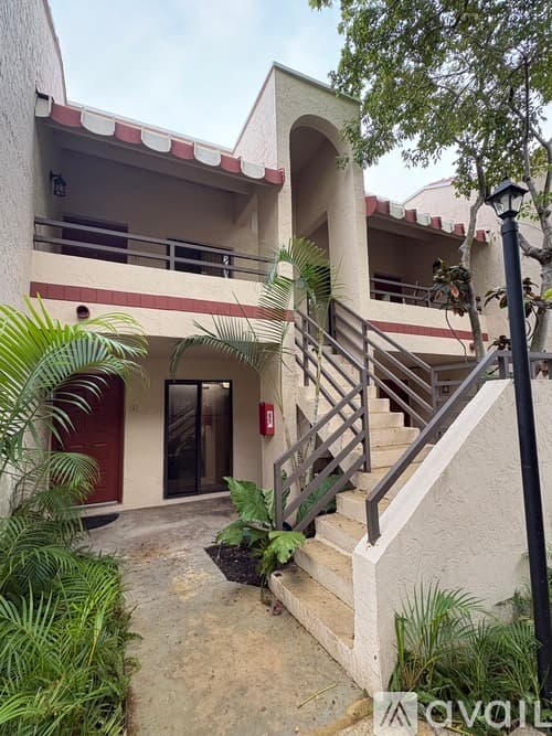 North Miami Beach Apartment: 20095 NE 3rd Ct